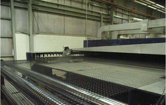 塑料土工格柵生產(chǎn)線